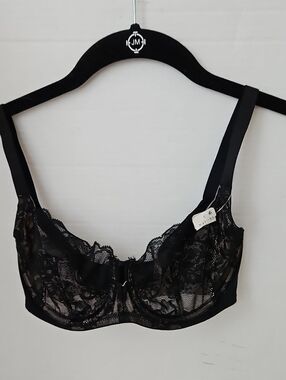 Natori | NWOT Women's Black Statement Full Figure  Underwire Bra 30D